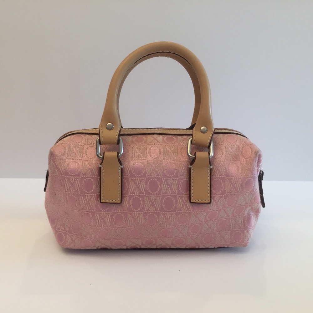 Top handle XOXO small purse